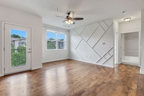 Condominium in Nashville TN 1118 Litton Ave #320.jpg