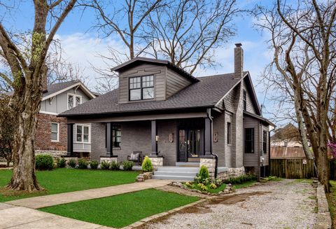 Single Family Residence in Nashville TN 1511 Ashwood Ave.jpg