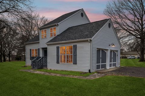 Single Family Residence in Murfreesboro TN 202 Elmwood Dr.jpg