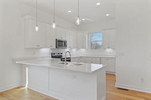 Single Family Residence in Nashville TN 1700 Underwood St.jpg