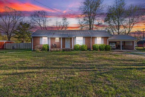 Single Family Residence in Murfreesboro TN 1610 Atlas St.jpg