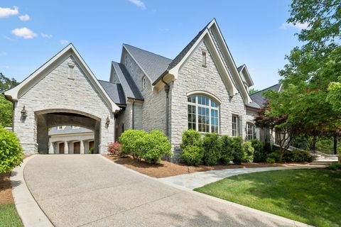 Single Family Residence in Brentwood TN 204 Thornhill Crescent 79.jpg