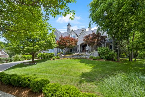 Single Family Residence in Brentwood TN 204 Thornhill Crescent 1.jpg