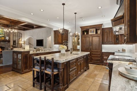 Single Family Residence in Brentwood TN 204 Thornhill Crescent 19.jpg