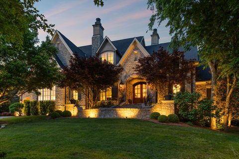 Single Family Residence in Brentwood TN 204 Thornhill Crescent.jpg