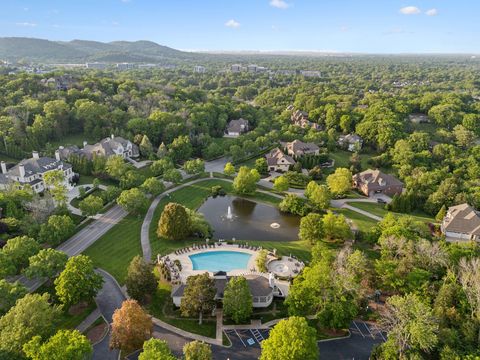 Single Family Residence in Brentwood TN 204 Thornhill Crescent 71.jpg