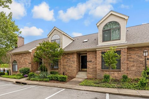 Townhouse in Brentwood TN 5906 Stone Brook Dr.jpg