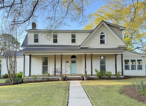 Single Family Residence in Jackson TN 501 Wisdom St.jpg