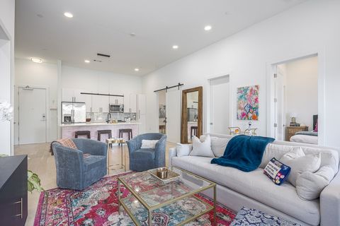 Condominium in Nashville TN 1123 10th Ave.jpg