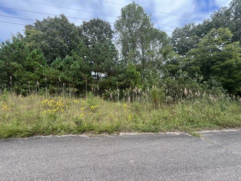  in Jackson TN 53 Beaumont Dr.jpg