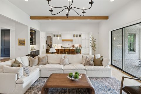 Single Family Residence in Franklin TN 910 Sunset Ridge Dr 13.jpg