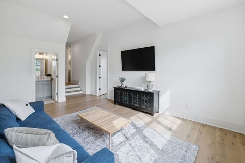 Single Family Residence in Franklin TN 910 Sunset Ridge Dr 31.jpg