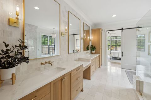 Single Family Residence in Franklin TN 910 Sunset Ridge Dr 27.jpg