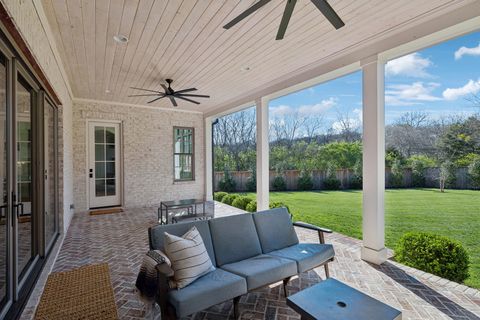 Single Family Residence in Franklin TN 910 Sunset Ridge Dr 44.jpg