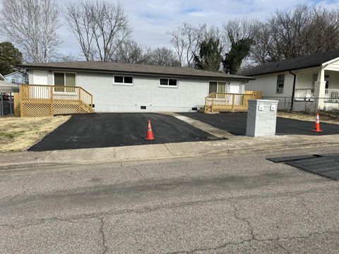 Duplex in Chattanooga TN 2103 Laura Street.jpg