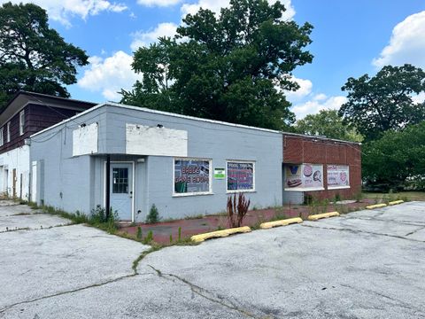 Mixed Use in Lake Station IN 4400 Liverpool Road.jpg