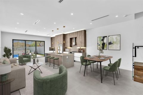 Condominium in Miami FL 2945 SW 37th Ct #LEFT.jpg