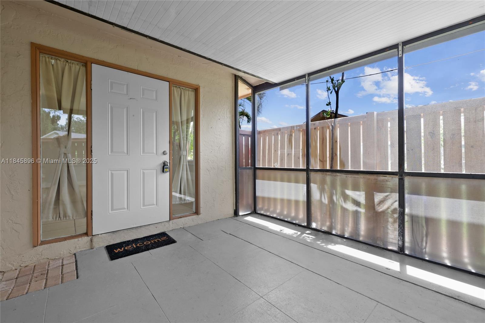 6322 Royal Woods Dr, Fort Myers, FL 33908 photo