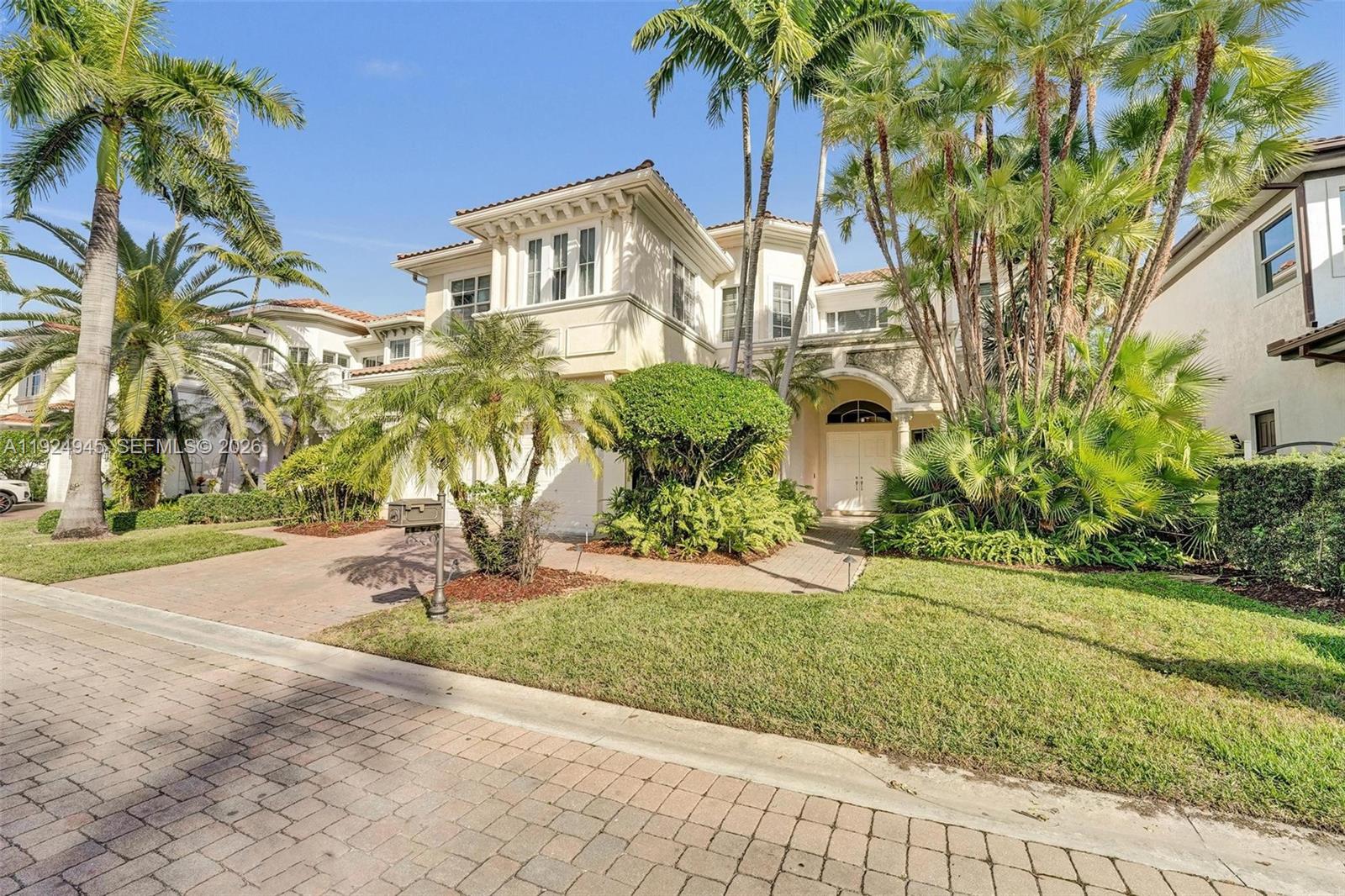 1575 Windjammer Way, Hollywood, FL 33019 photo
