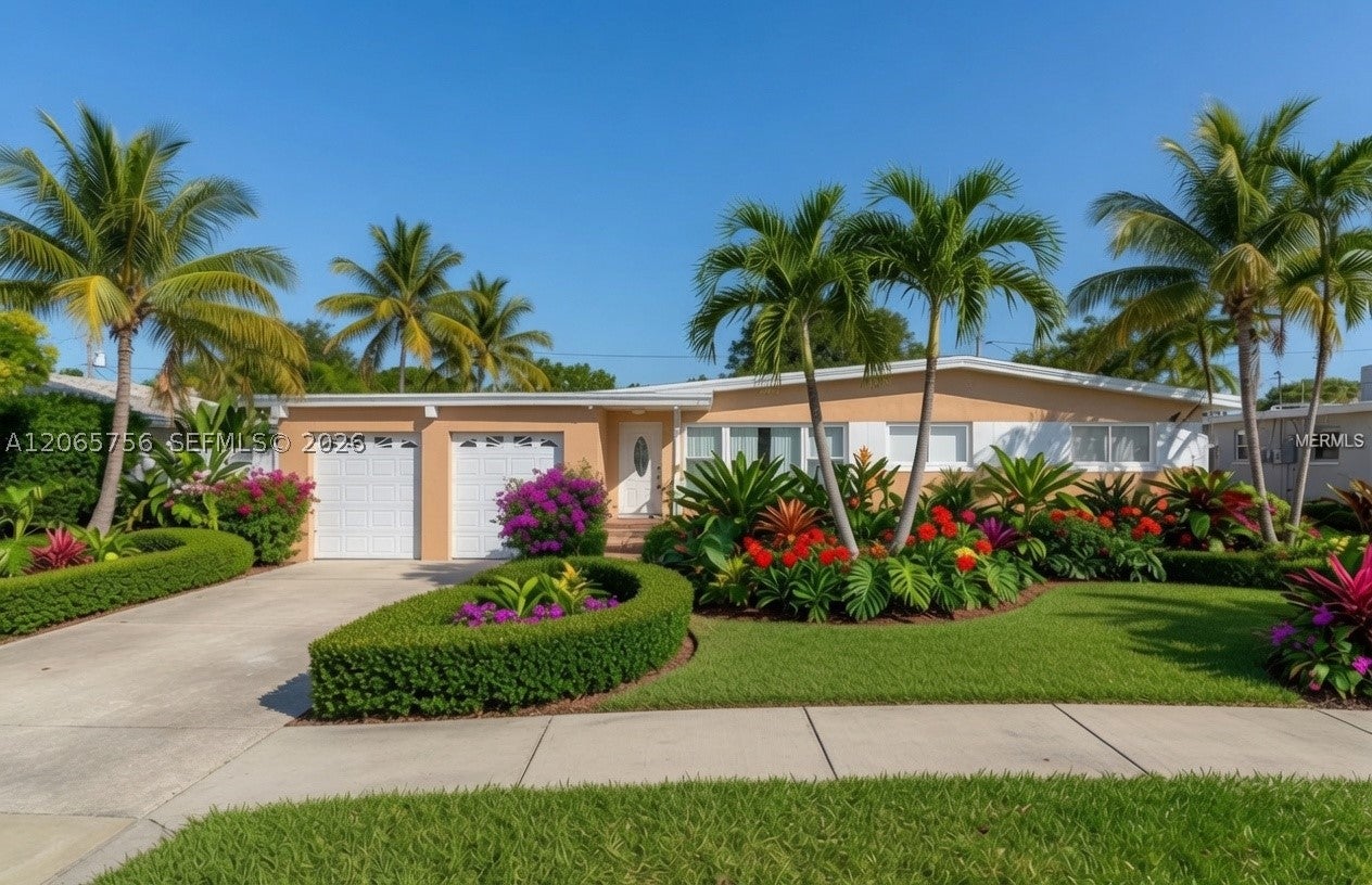 2006 8 Ave, Largo, FL 33770