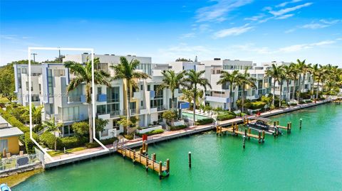Townhouse in Miami Beach FL 155 Shore Dr.jpg