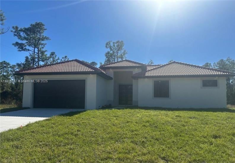 2002 13 St, Lehigh Acres, FL 33972