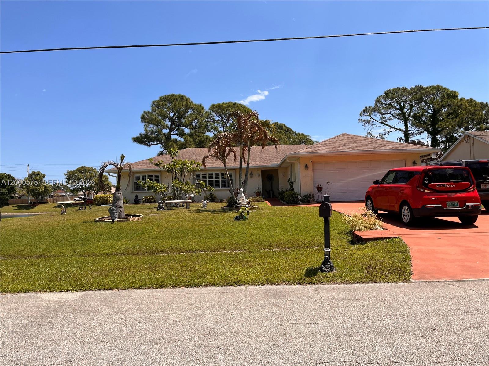 1637 Taurus Ln, Port Saint Lucie, FL 34984