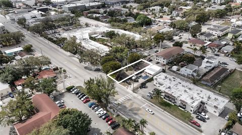  in Miami FL 2600 NW 22nd Ave 7.jpg