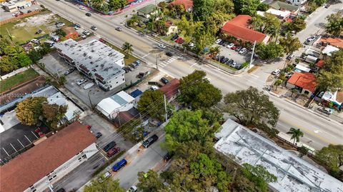  in Miami FL 2600 NW 22nd Ave 5.jpg