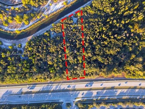 in Fort Myers FL 18801 State Road 82.jpg