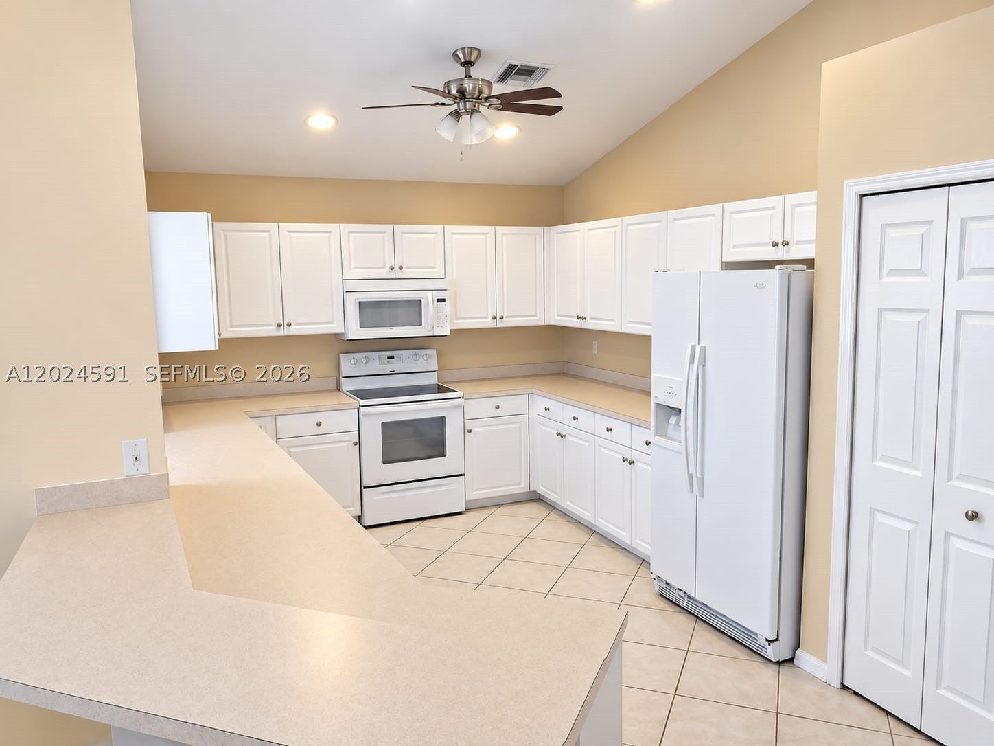 3740 NE 10 Ave, Naples, FL 34120 photo