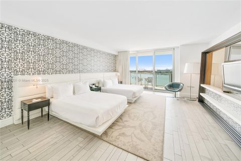 Condominium in Miami Beach FL 1100 West Ave.jpg