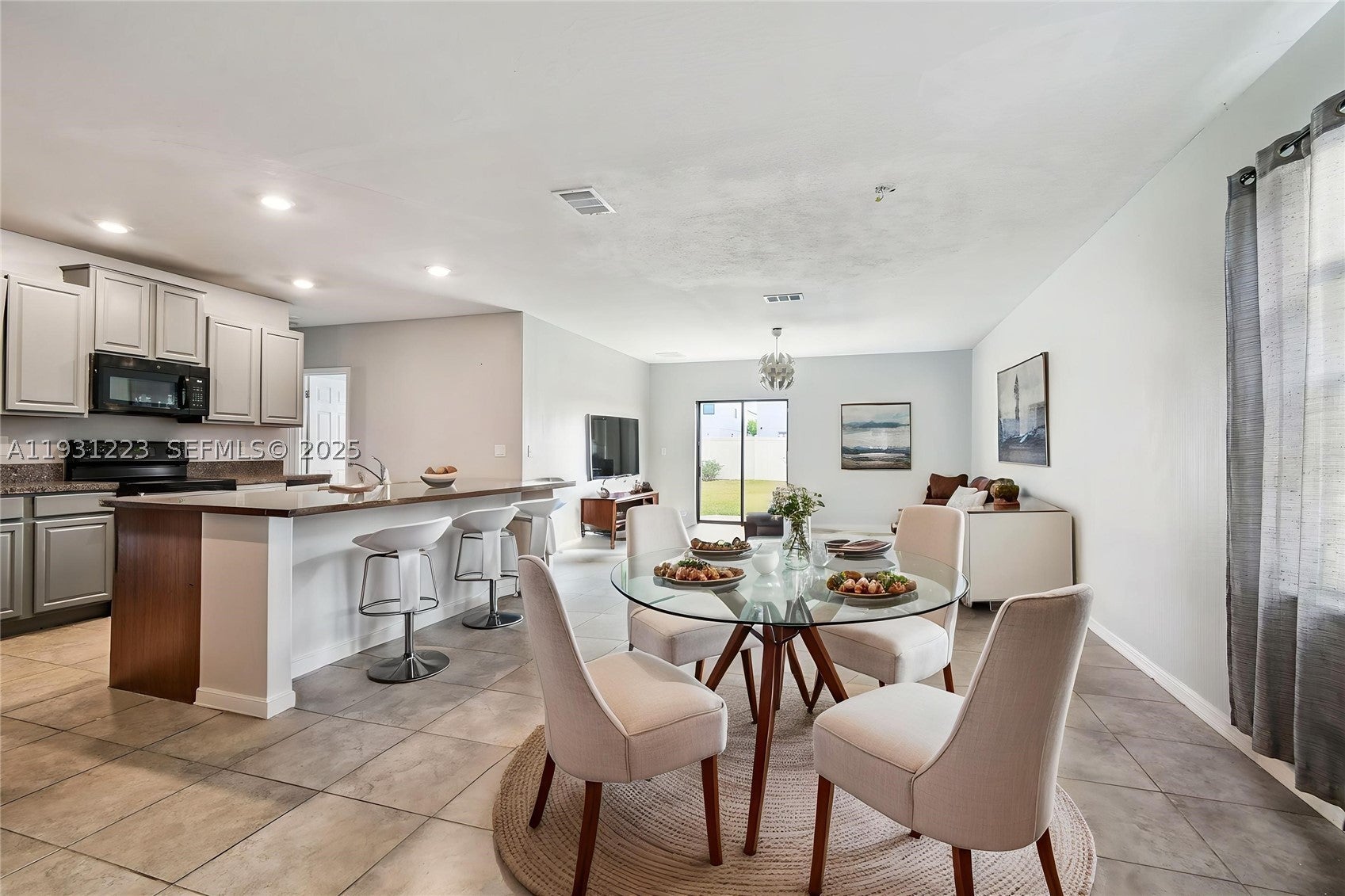 7113 Ozello Trail Ave, Sun City Center, FL 33573 photo