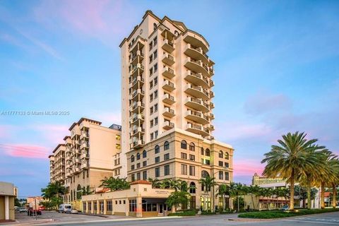 Retail in Coral Gables FL 140 Madeira Ave.jpg