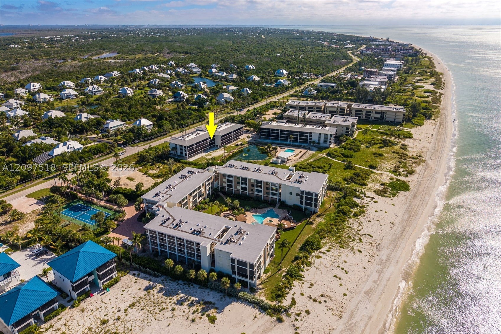 2737 Gulf Dr, Sanibel, FL 33957