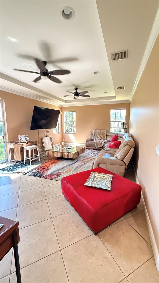 633 SW Jada Rd, Port Saint Lucie, FL 34953 photo