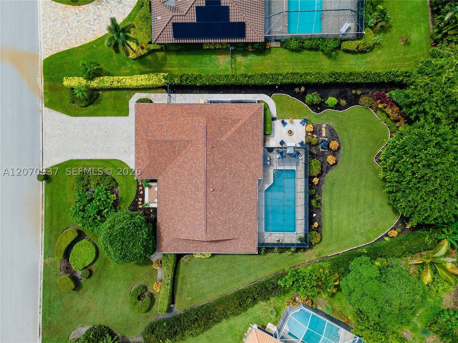 2236 Queens Blvd, Naples, FL 34112 photo