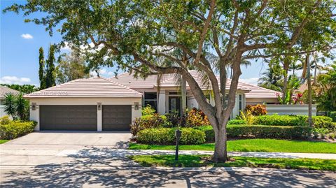 Single Family Residence in Weston FL 2690 Meadowood Dr.jpg
