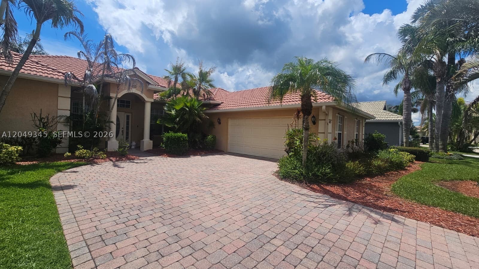 415 Dover Ct, Port Saint Lucie, FL 34983