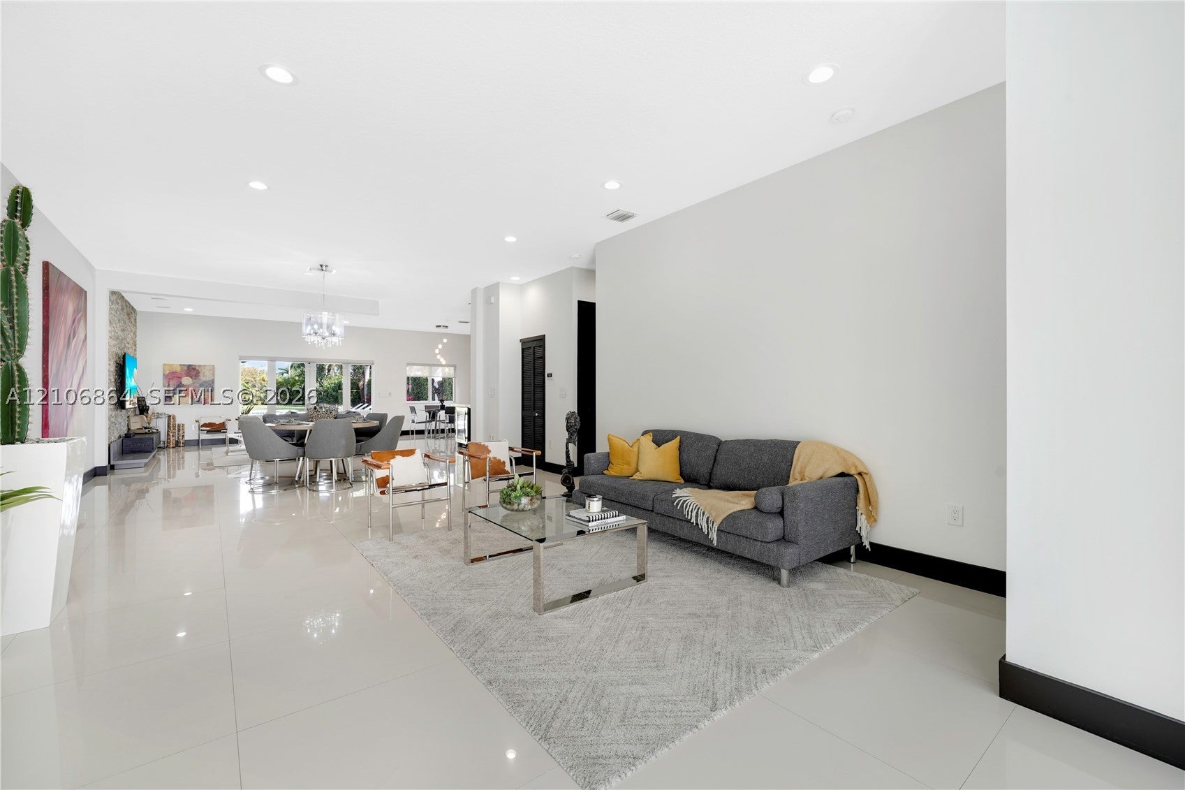 885 SW 144th Ave, Miami, FL 33184 photo
