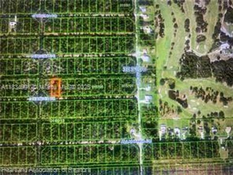  in Lake Wales FL 0 Oleander Drive.jpg
