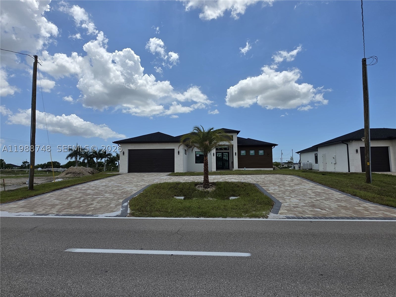 2006 Nelson Rd, Cape Coral, FL 33993 photo