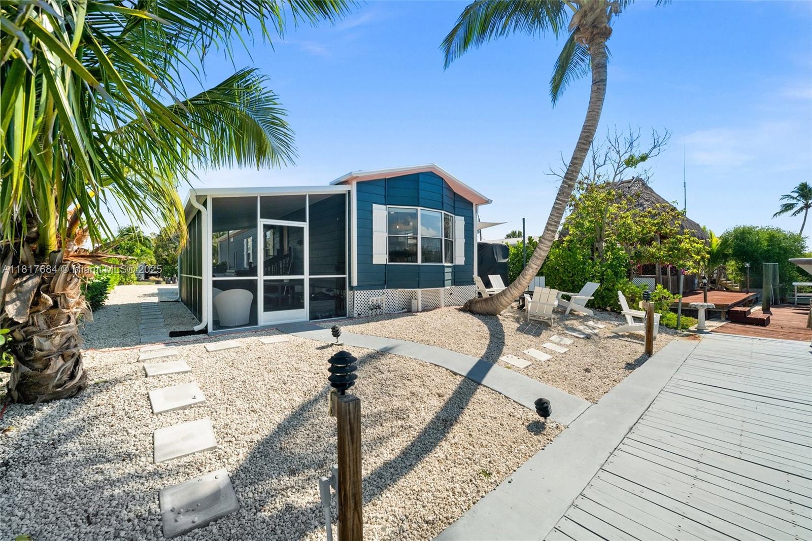 648 Palm Dr, Marco Island, FL 34140