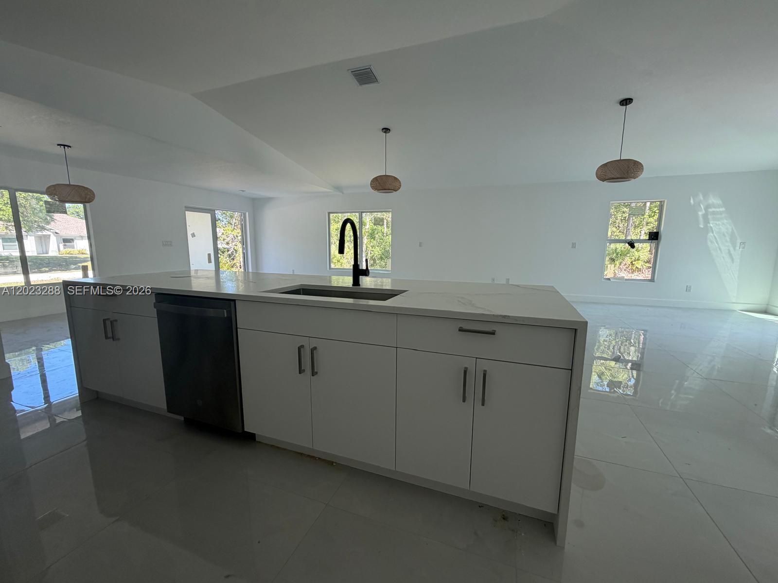 8636 100 Ct, Vero Beach, FL 32967 photo