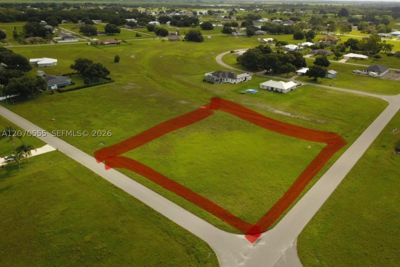 7009 Coral Ridge Rd, Sebring, FL 33876 photo