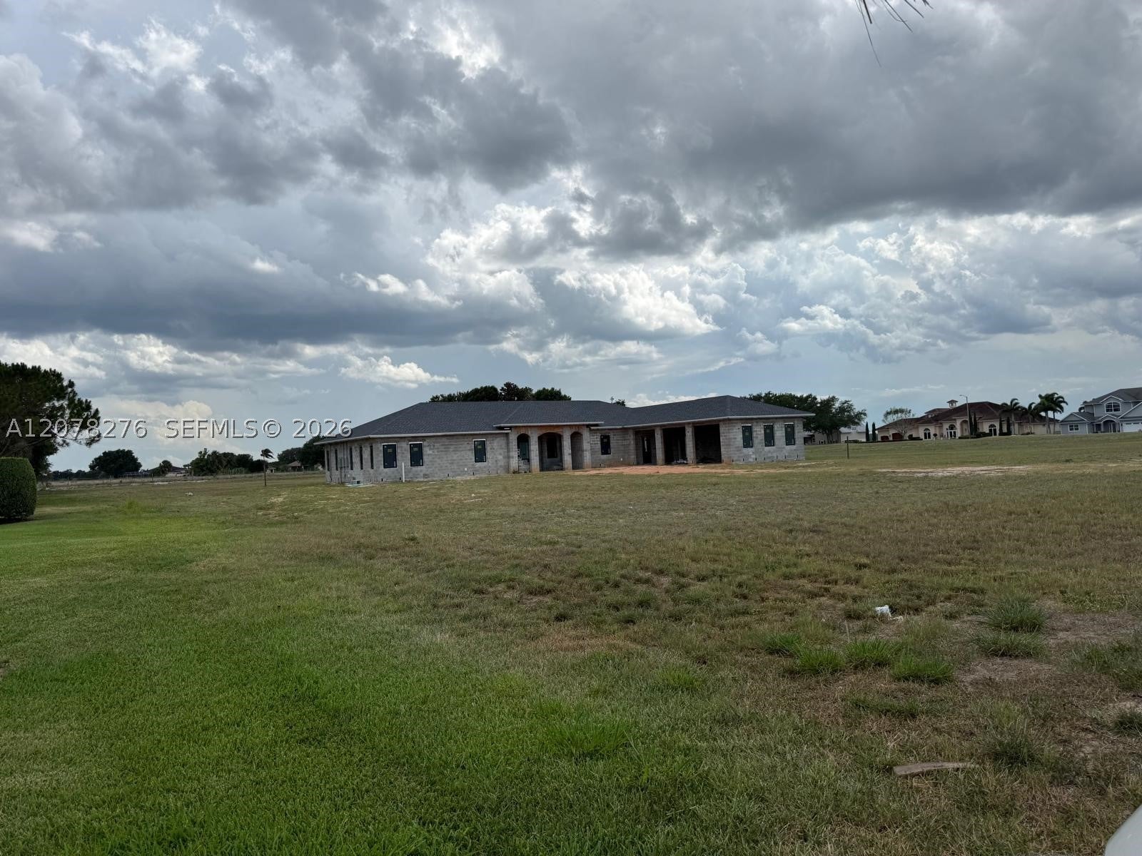 135 Sunset Pointe Blvd, Lake Placid, FL 33852 photo