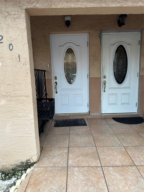 Condominium in Hialeah FL 7795 W 29th Way #201.jpg