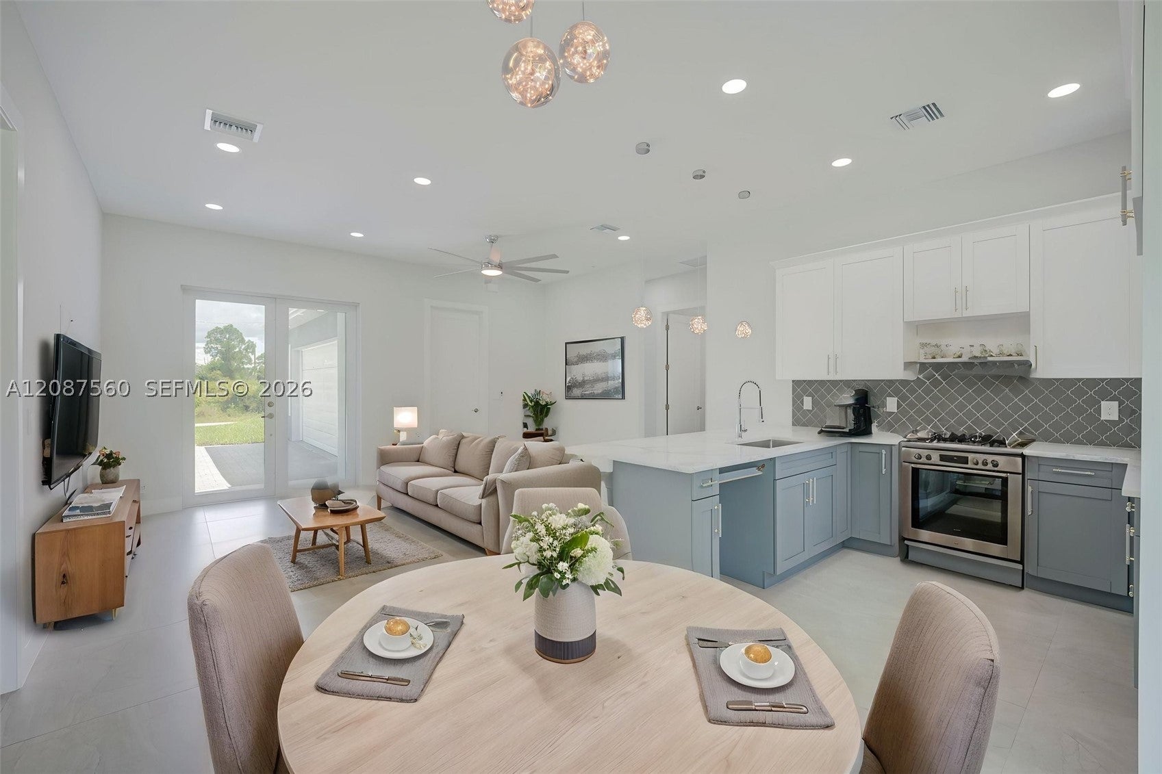 758 Bianca, Lehigh Acres, FL 33974 photo