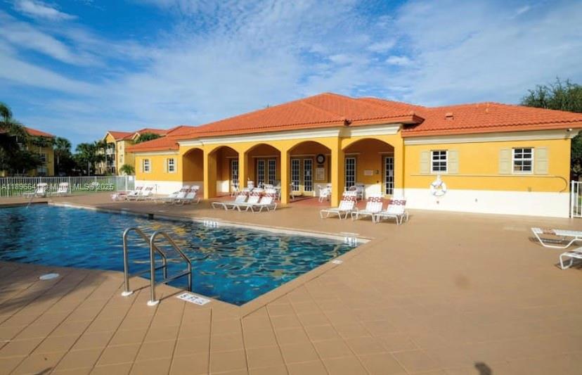 4122 Residence Dr #102, Fort Myers, FL 33901 photo