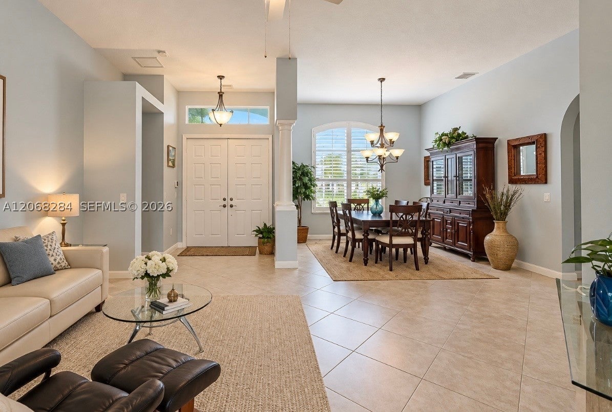 6918 SE Sleepy Hollow Ln, Stuart, FL 34997 photo